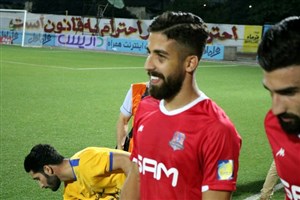 فرجی: بازداشت نشدم و آماده بازی پرسپولیسم