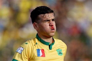 مجدمی: 22 ساله هستم و کاپیتان سوم صنعت نفت؛ اگر داور پشت دروازه خوب است، چرا نظرش مهم نیست؟ مجدمی: 22 ساله هستم و کاپیتان سوم صنعت نفت؛ اگر داور پشت دروازه خوب است، چرا نظرش مهم نیست؟