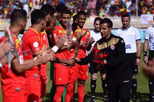 پایان ایمان در بازی تیم های مورد علاقه اش خداحافظ پسر خوب فوتبال ایران